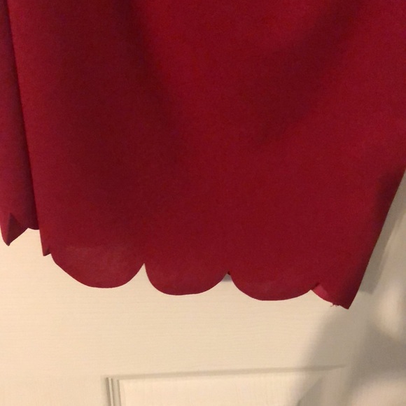 One shoulder wine colored dress with scalloped details - Picture 4 of 5